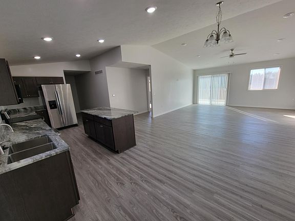 3rd image of 2654 60th St SE