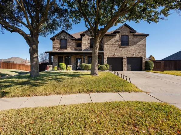 936 Bending Oak Dr, Cedar Hill, TX 75104