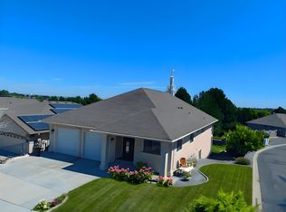 1942 Sky Meadow Ave, Richland, WA 99352