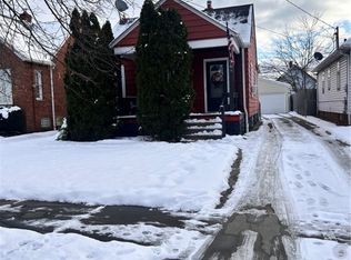 3901 Germaine Ave, Cleveland, OH 44109