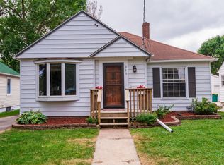 210 10th St SE, Rochester, MN 55904