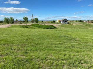 3872 W Highlands Dr, North Platte, NE 69101