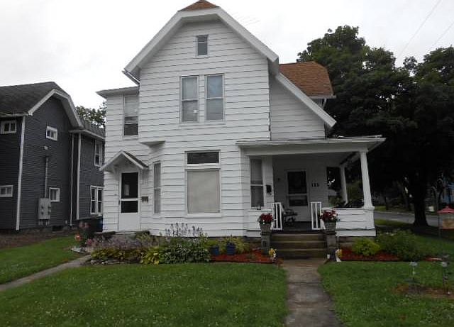 1st image of 133 Clay St
