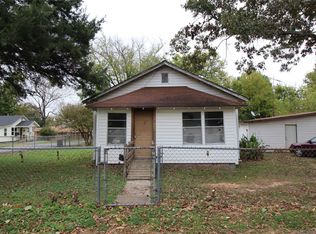 610 Hamilton St, Poteau, OK 74953