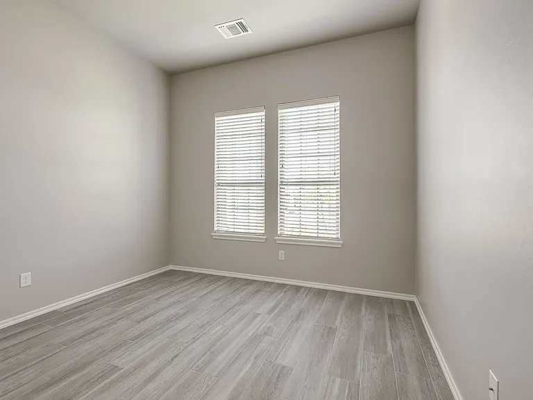 18705 Vivo Dr — Photo 48