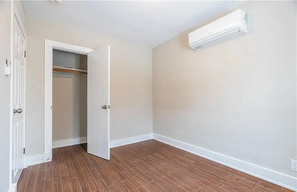 2 bed, 899 sqft, $2,000 — Photo 4