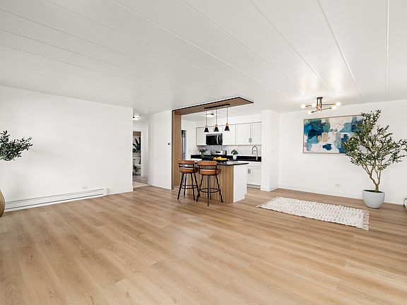 5th image of 1001 N Mill St APT 203