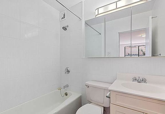 5th image of 434 W 19th St APT 3A