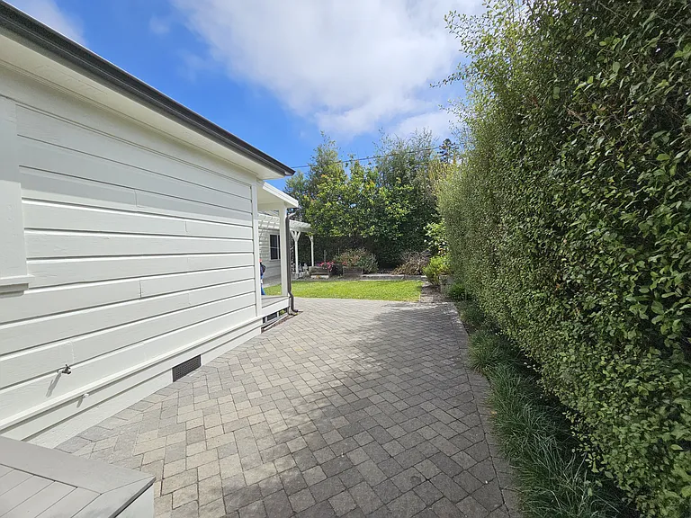 1636 Garden St — Photo 32