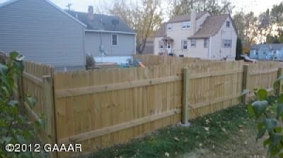 3rd image of 407 4th Ave SE