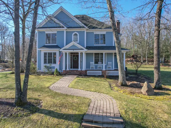 9 Black Oak Drive, Granby, CT 06090