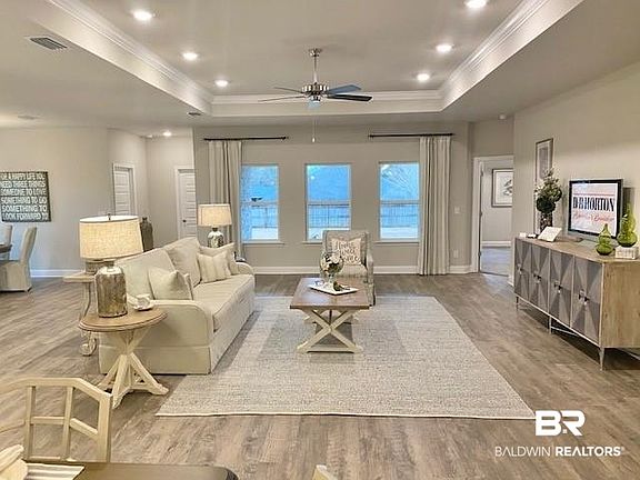 2nd image of 3893 Mercury Cir