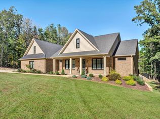 510 Thornblade Way, Blue Ridge, VA 24064