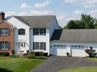 43 Piper Ln, Somers, CT 06071