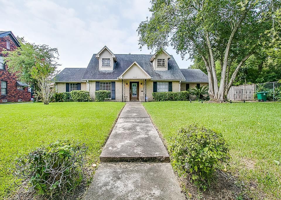 1st image of 3312 Parkwood Dr