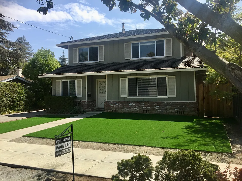 120-124 Melville - beautiful single family home - style Triplex