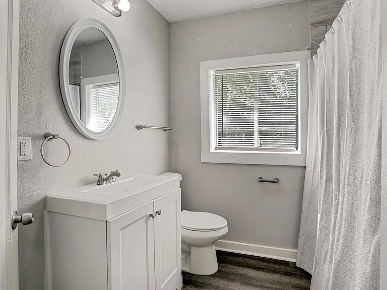 308 Bennett Dr — Photo 5