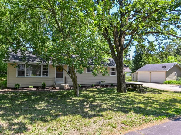 N6924 Oak LANE, Elkhorn, WI 53121