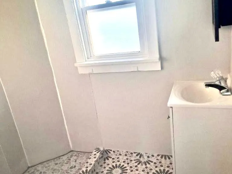 301 S Ottawa St #2W — Photo 4