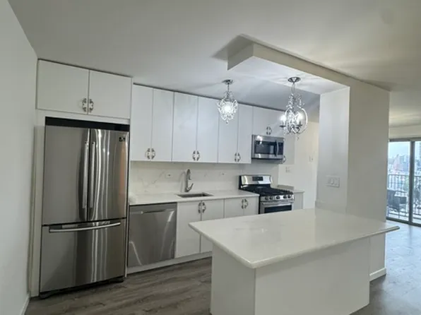 601 Surf Ave #6, Brooklyn, NY 11224