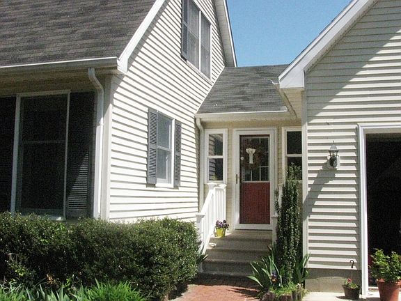 4th image of 8365 Taran Ct