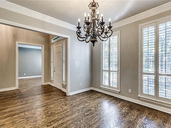 5th image of 5921 Kensington Dr