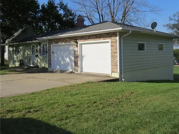 1309 N Maple St, Stanberry, MO 64489
