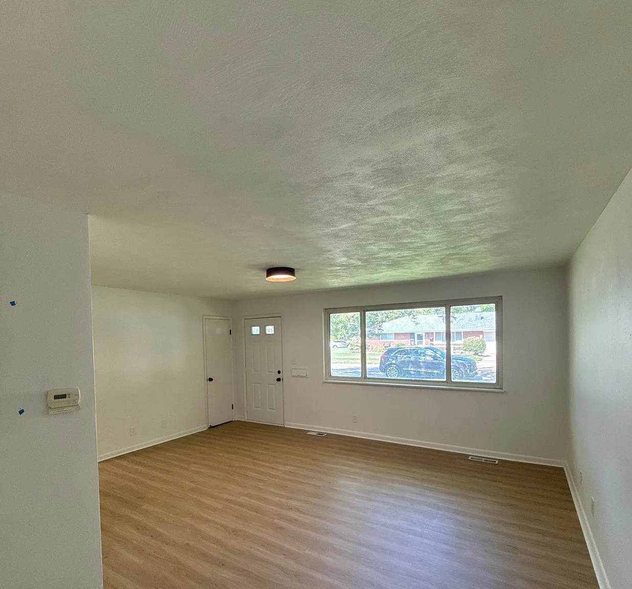 2200 Yorkshire Place - 1 — Photo 3
