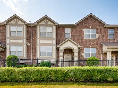 282 W Robertson St, Palatine, IL, 60067