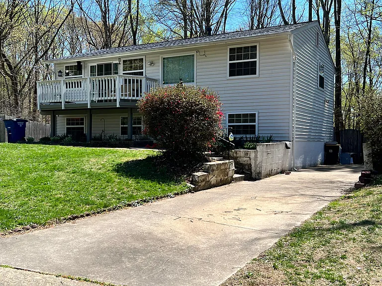 7927 Orange Plank Rd — Photo 2