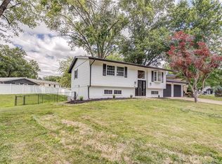 353 Sumter Dr, Belleville, IL 62221