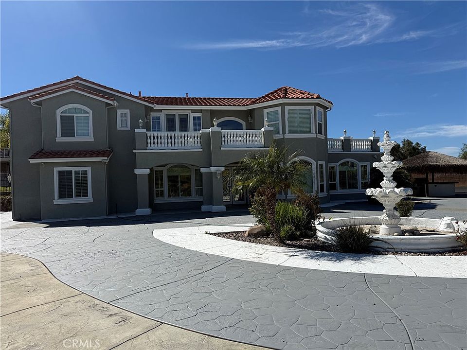 1st image of 27355 Stonehenge Cir