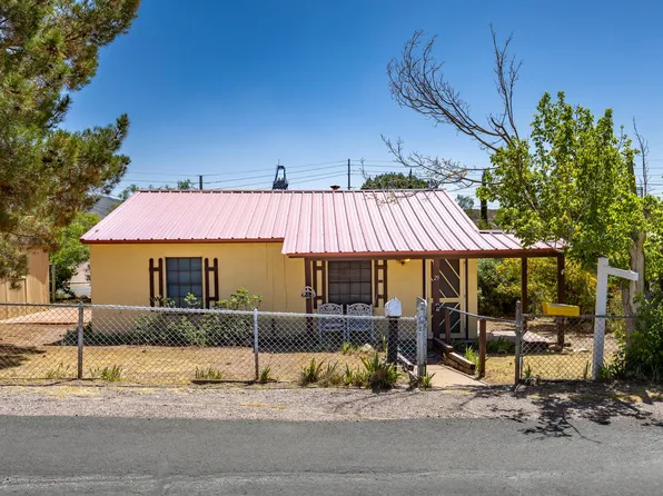 29 Hillside Avenue, Bisbee, AZ 85603