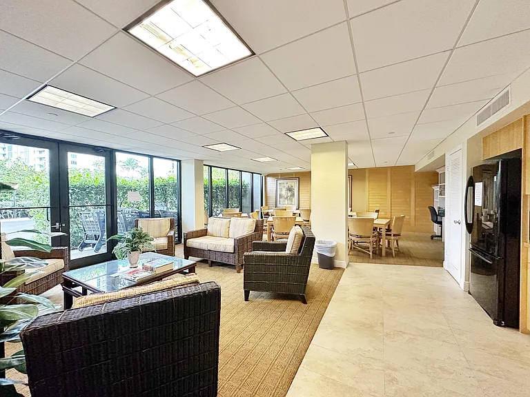 4200 N Ocean Dr #1-902 — Photo 18