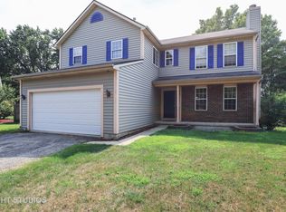 12 Henry Ct, Fox Lake, IL 60020