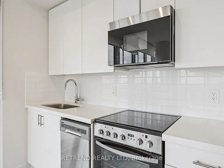 15 Ellerslie Ave #1708 — Photo 11