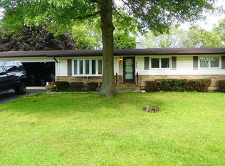 22550 W Washington St, Antioch, IL 60002