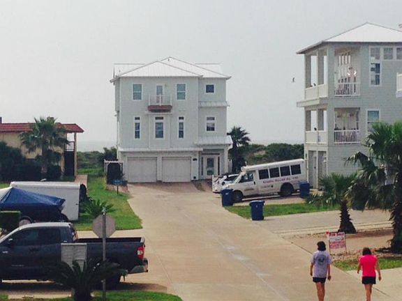 3rd image of 810 Banyan Beach Dr #125