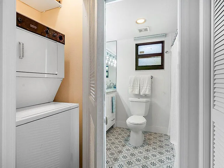 13334 Polo Club Rd #327 — Photo 7