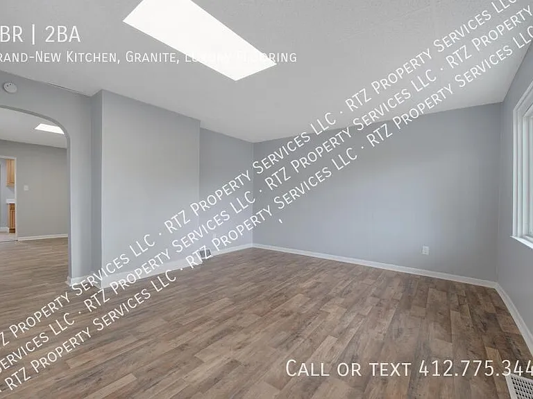 1805 Flagler St — Photo 3