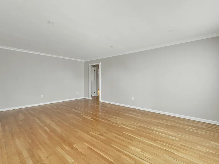 2 Carlen Ct #1 — Photo 6