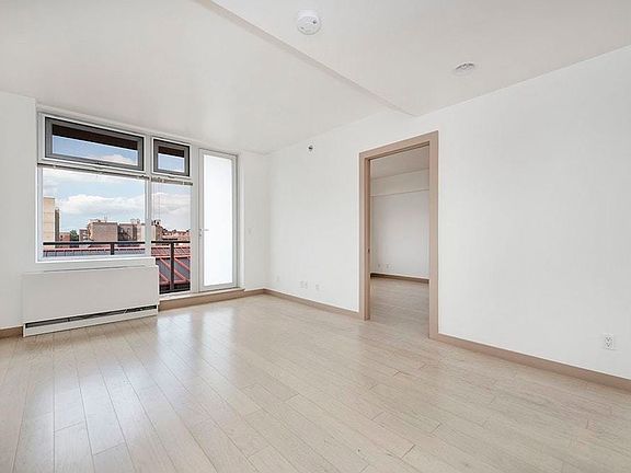 3rd image of 4007 73rd St APT 2F