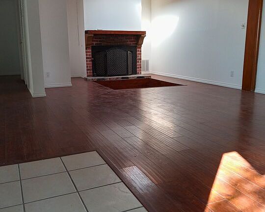 2nd image of 5248 Doris Way
