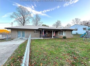 1100 Chestnut St, South Charleston, WV 25309