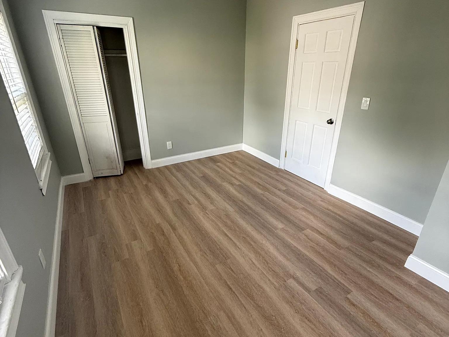 2 bed, $3,000 — Photo 4