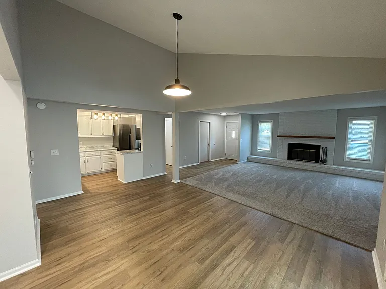 10617 Wood Flower Ct — Photo 7