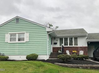 98 Madison Ave, Old Bridge, NJ 08857