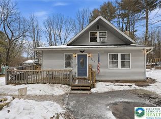 542 Highland Dr, East Stroudsburg, PA 18302