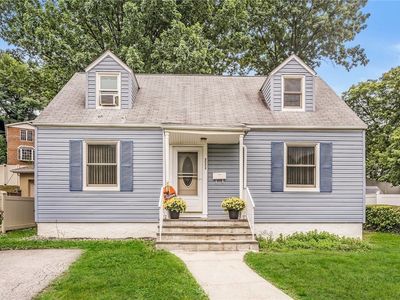 233 Morsemere Avenue, Yonkers, NY, 10703