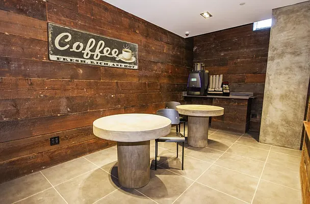 Rented by Level Group | media 49